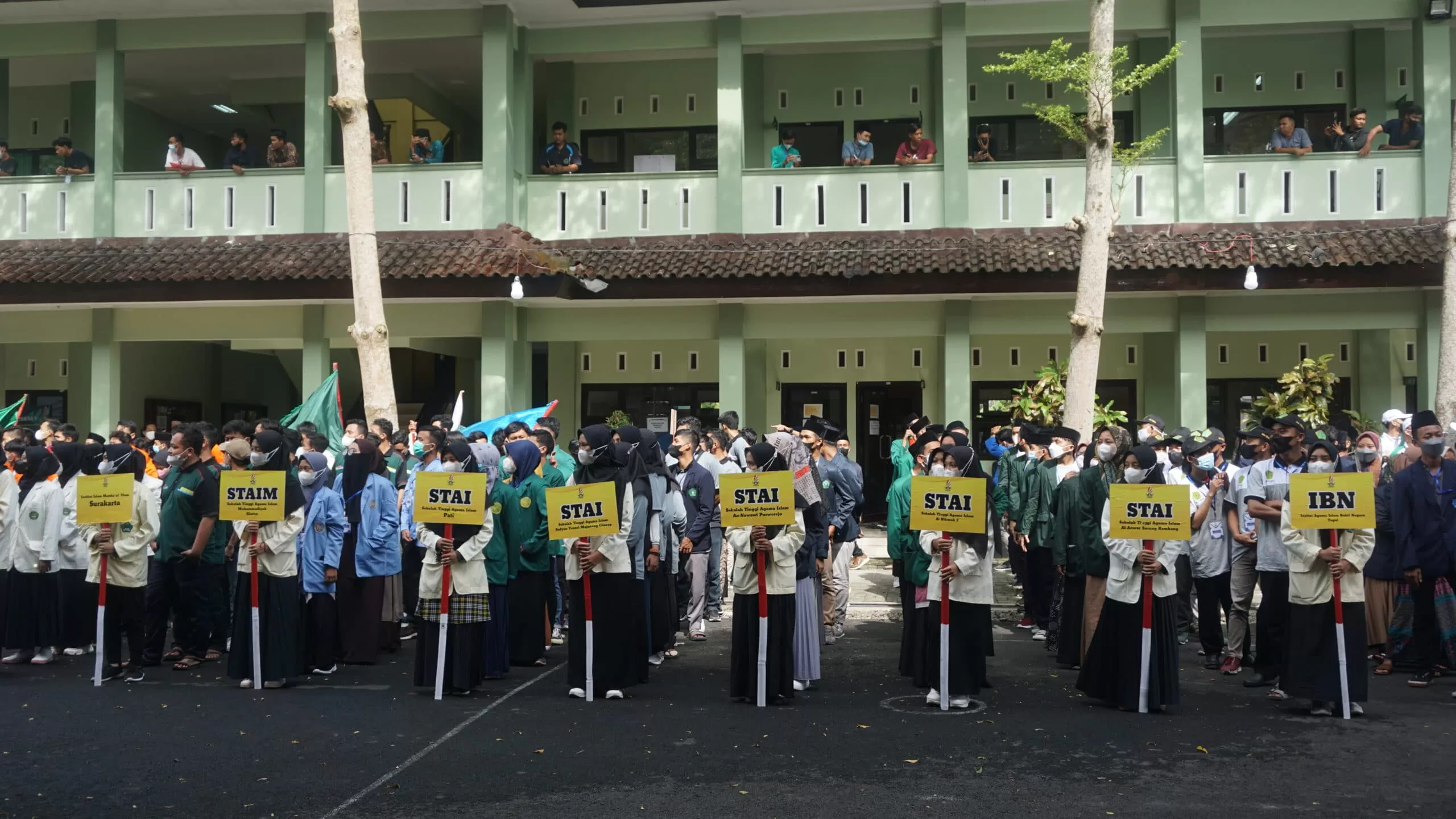 38 Kontingen Meriahkan PORSENI V FKPTKIS Jateng di UNUGHA Cilacap